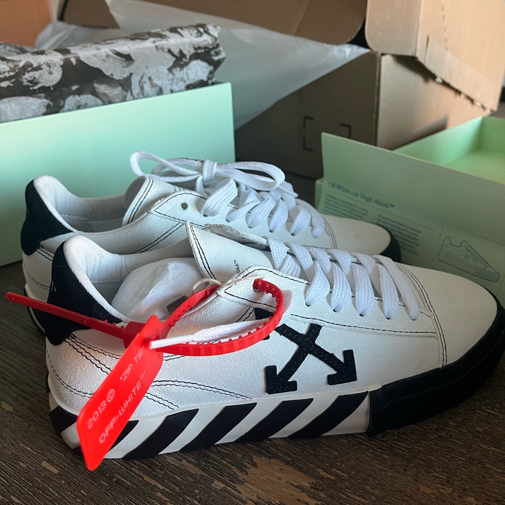 New! Off White Sneakers